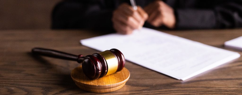 Nejvyšší soud potvrdil zrušení pokut pro firmy, které nezapsaly své skutečné majitele do evidence!